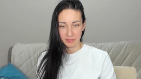 Snapshot of linalivee chatting on 02-12-26, 06:58 LinaLivee online show from 02-12-26, 06:58