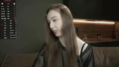 Snapshot of linalure chatting on 11-26-25, 05:58 Lina online show from 11-26-25, 05:58