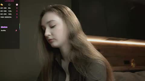 Snapshot of linalure chatting on 11-29-25, 06:11 Lina online show from 11-29-25, 06:11