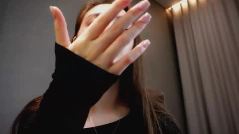 Snapshot of linalure chatting on 12-17-25, 06:36 Lina online show from 12-17-25, 06:36