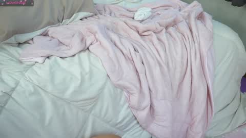 Snapshot of linasiren chatting on 02-07-25, 11:23 Lina My schedule GMT0 Thu-Mon 3am-10am online show from 02-07-25, 11:23