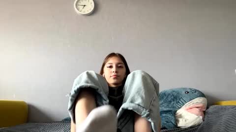 Elin online show from 09-25-25, 07:56