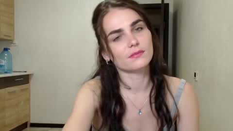 Linda online show from 09-26-25, 06:56