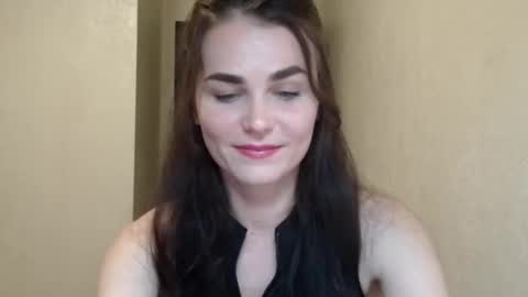 Snapshot of linda_aa chatting on 02-11-26, 08:36 Linda online show from 02-11-26, 08:36