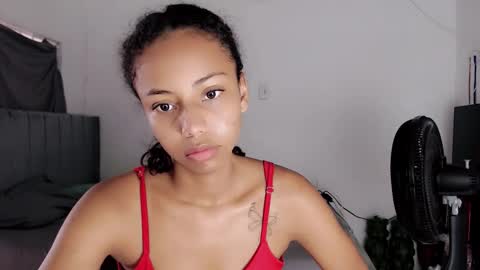 Snapshot of linda_brown_1 chatting on 02-09-26, 01:15 linda brown online show from 02-09-26, 01:15