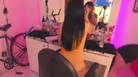 Snapshot of linda_milleer_ chatting on 03-02-26, 07:15 Lindaa maria online show from 03-02-26, 07:15