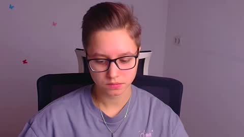 Snapshot of linda_miss_ chatting on 02-22-25, 12:29 Linda online show from 02-22-25, 12:29