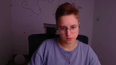 Snapshot of linda_miss_ chatting on 03-03-25, 03:53 Linda online show from 03-03-25, 03:53