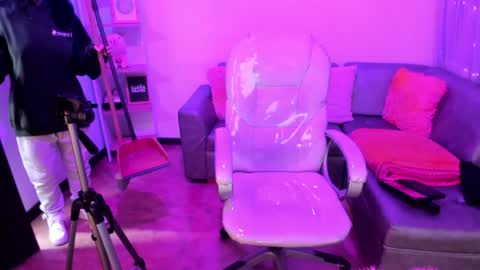 linda miller online show from 01-25-25, 09:47