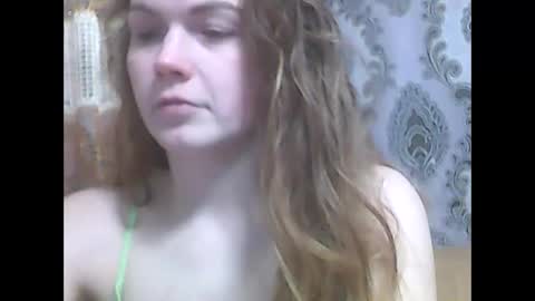 Snapshot of lindaahskysx chatting on 02-05-26, 09:30 LindaAhSkysX online show from 02-05-26, 09:30