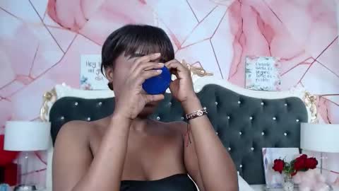 Snapshot of lindabree334458 chatting on 03-15-26, 01:06 lindabree334458 online show from 03-15-26, 01:06