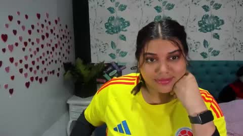    online show from 01-25-25, 07:07