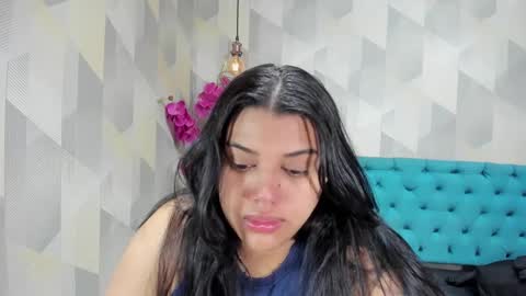    online show from 10-03-25, 01:41