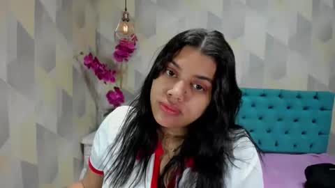    online show from 10-21-25, 03:02