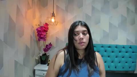 Snapshot of lindabreexlove chatting on 05-31-26, 03:52 online show from 05-31-26, 03:52