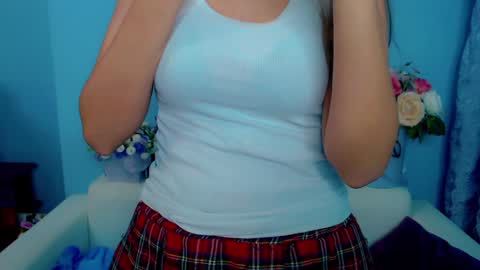 Snapshot of lindaliiii chatting on 12-13-24, 09:35 Linda online show from 12-13-24, 09:35