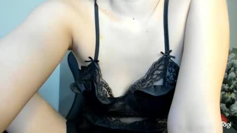 lindamei online show from 12-26-24, 05:37