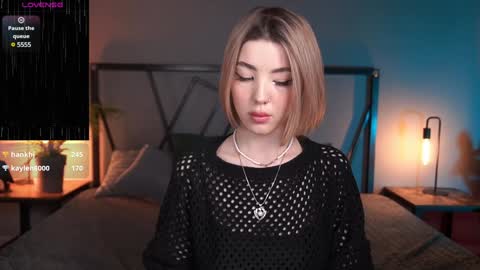 Snapshot of lindathacker chatting on 02-04-25, 08:13 your Linda is back online show from 02-04-25, 08:13