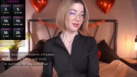 Snapshot of lindathacker chatting on 02-13-25, 08:27 your Linda is back online show from 02-13-25, 08:27