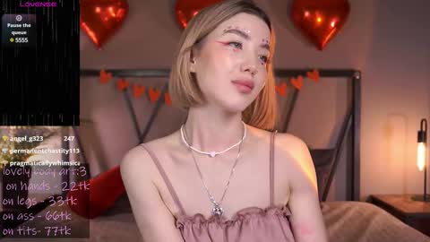 Snapshot of lindathacker chatting on 02-15-25, 11:39 your Linda is back online show from 02-15-25, 11:39