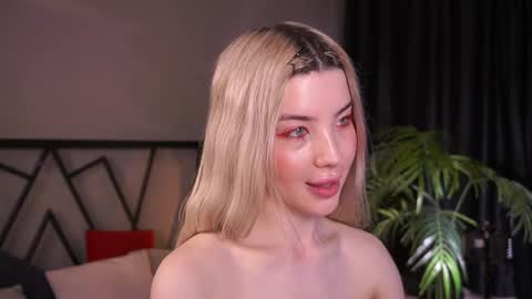 your Linda is back online show from 04-11-26, 04:50