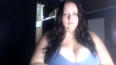 Snapshot of lindsey953 chatting on 11-18-25, 02:43 lindsey953 online show from 11-18-25, 02:43
