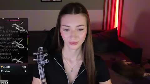 Snapshot of lindsey_mey chatting on 06-23-26, 10:08 Lindsey online show from 06-23-26, 10:08