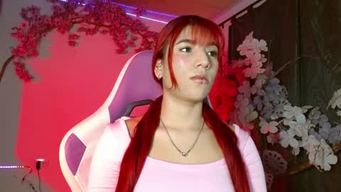 Snapshot of lindseyferrer1 chatting on 04-04-26, 01:52 LINDSEYFERRER online show from 04-04-26, 01:52