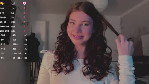 Linda online show from 03-23-26, 01:37