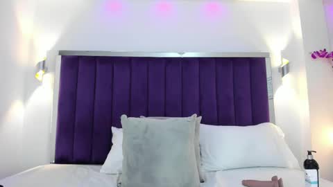 Snapshot of lindsycarter chatting on 03-12-25, 02:56 LINDA online show from 03-12-25, 02:56