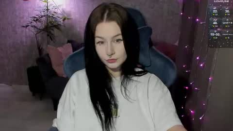 Lina online show from 07-04-26, 04:40