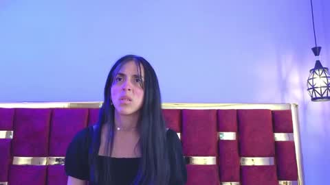 Snapshot of ling_ling24 chatting on 01-23-25, 09:39 ling ling24 online show from 01-23-25, 09:39