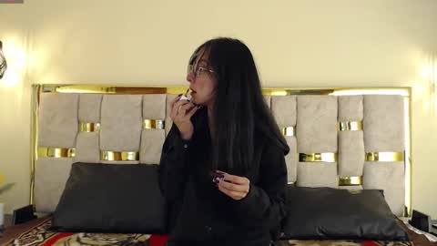 Snapshot of ling_ling24 chatting on 01-28-25, 03:15 ling ling24 online show from 01-28-25, 03:15