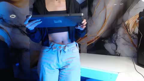 Snapshot of ling_ling24 chatting on 10-04-25, 12:03 ling ling24 online show from 10-04-25, 12:03