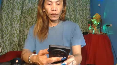 Snapshot of lingkure_69ts chatting on 09-25-25, 07:06 weng bustamante online show from 09-25-25, 07:06