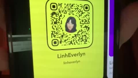Snapshot of linheverlyn chatting on 02-08-26, 01:36 Linh Everlyn online show from 02-08-26, 01:36