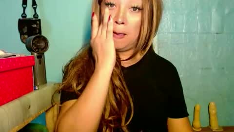 linkingqueens69 online show from 05-30-26, 01:14