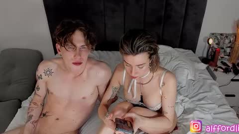 Snapshot of linkinsweeet chatting on 02-20-25, 12:30 Alice online show from 02-20-25, 12:30