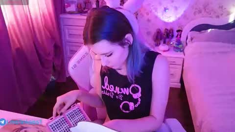 linksiss online show from 11-21-25, 05:28