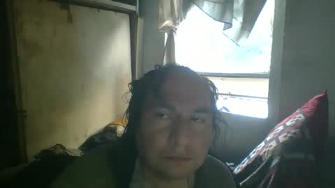 Snapshot of linseyyy chatting on 11-27-25, 07:05 belledelfyyy online show from 11-27-25, 07:05