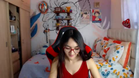 Snapshot of linzybaner chatting on 03-20-26, 10:03 LinzyBaner online show from 03-20-26, 10:03