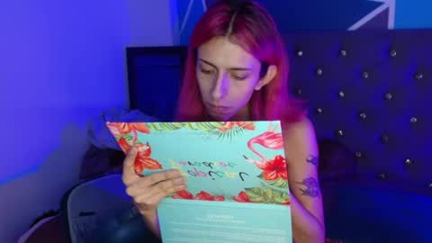 Snapshot of lio_rossue chatting on 11-10-25, 01:15 Lio online show from 11-10-25, 01:15