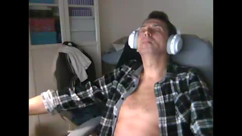 liongr69 online show from 12-24-24, 09:06