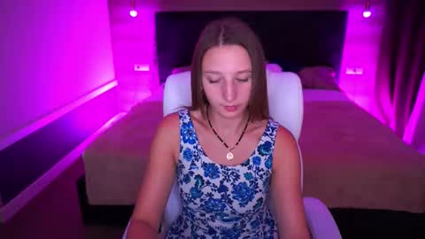 Lia online show from 09-17-25, 04:52