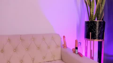 Liorah wolf online show from 02-12-26, 07:53