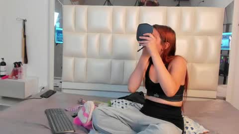 Liorah wolf online show from 06-07-26, 07:50
