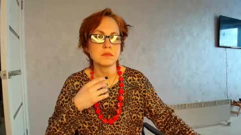 Liora Weiss online show from 04-21-26, 11:38