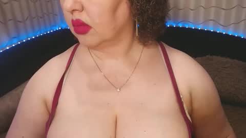 Snapshot of lipsaddiction chatting on 06-01-26, 01:46 LIpsAddiction online show from 06-01-26, 01:46
