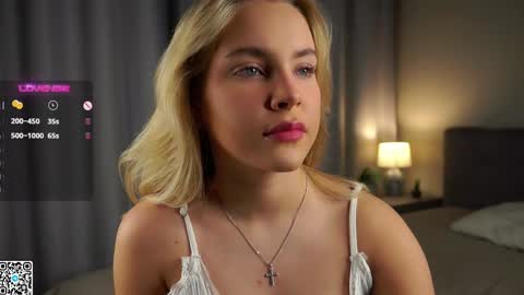 Amelia online show from 01-13-25, 12:09