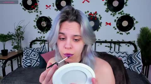 hello Ill be waiting for you during these hours tue 10am-5pm wed 3am-5pm thu 3am-5pm fri 3am-10am sat 10am-5pm sun 3am-1GMT online show from 04-13-26, 03:12